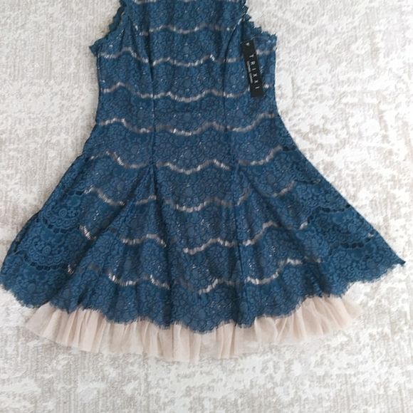 NWT Trixxi Lace Crochet High Neckline Floral Tulle Dress J 9 Blue / Green Cream - Picture 14 of 16